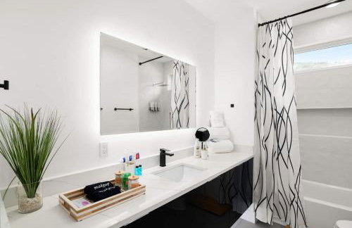 Dallas Luxury Modern House by Dallas Love Airport - Foto 26