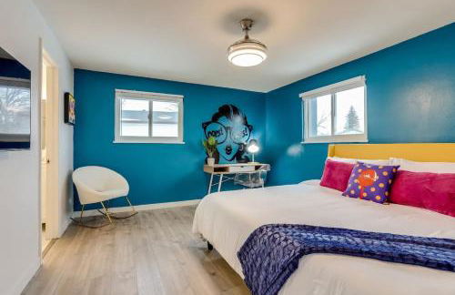 Pop Art Oasis with Karaoke Mini Golf Hot Tub and Pool - Photo 25