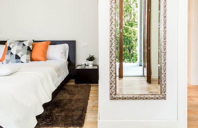 JOIVY Stylish Flat w/ Garden - Foto 11