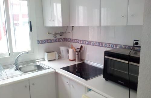 2 Bed-Sleeps 5-Private Pool-Pets-AirCon - Foto 8