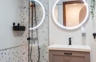 Ático con terraza-solárium y piscina 4-6 personas WIFI A/C - Foto 17