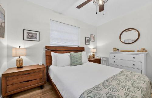 Vintage Florida Pet-Friendly Retreat - Photo 9