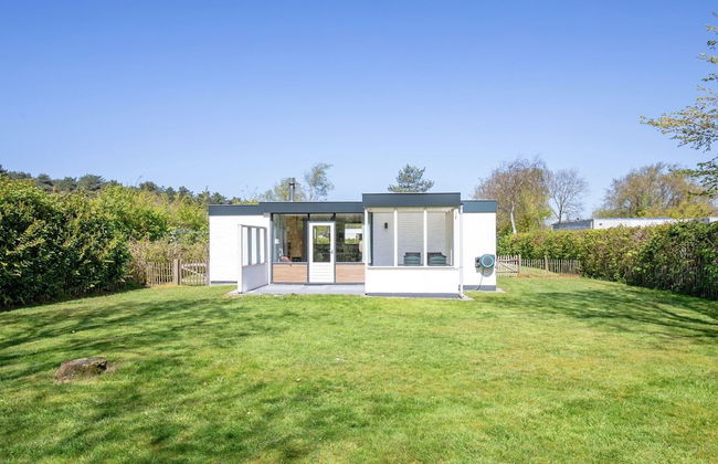 Cozy Holiday Home With hot tub on Texel - Foto 36