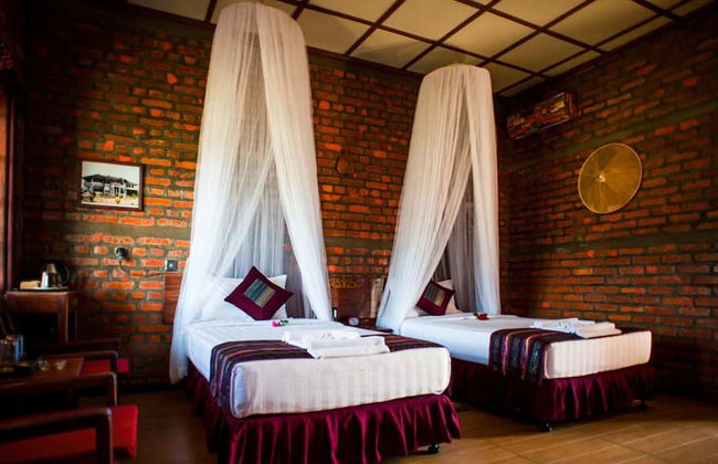 Riverside @ Hsipaw Resort - Photo 1