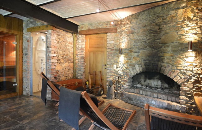 Well Kept Gite, Short Distance From the River and Forest - Foto 19