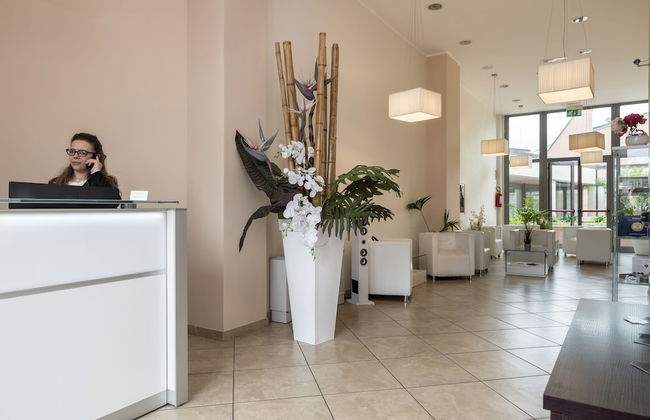 ApartHotel Anghel - Foto 2