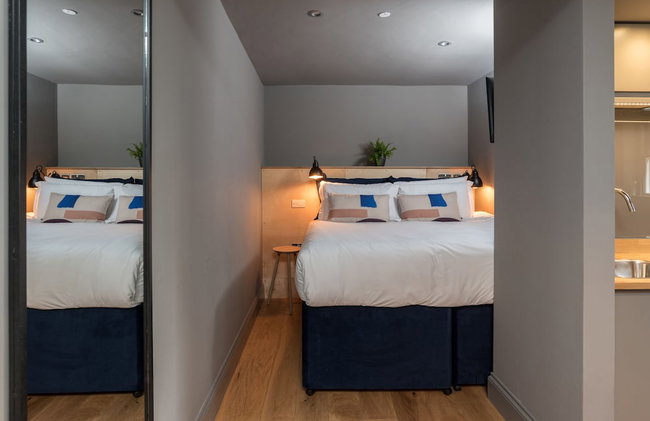 Hiding Space - Trim Street Apartments - Foto 12