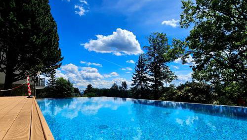 Pine Point Apartament with shared Pools, Jacuzzi, Sauna & Gym - Foto 2