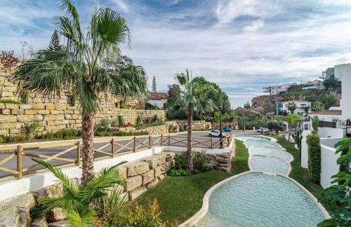 PA18- Stunning flat gym indoor and outdoor pool - Photo 3