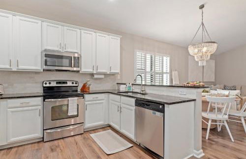 Noc Nest Family Retreat - Game Room & Cozy Lanai - Foto 18