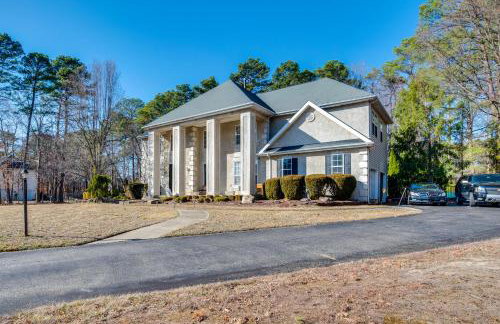 Theater and Game Room at Trenton Area Home - Foto 30
