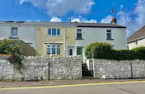 Charming Coastal Cottage Near Mumbles with Garden Pass the Keys - Foto 1