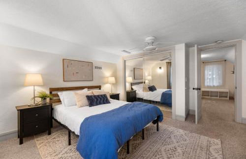 Timeless Historic Home near Downtown with HOT TUB - Foto 20