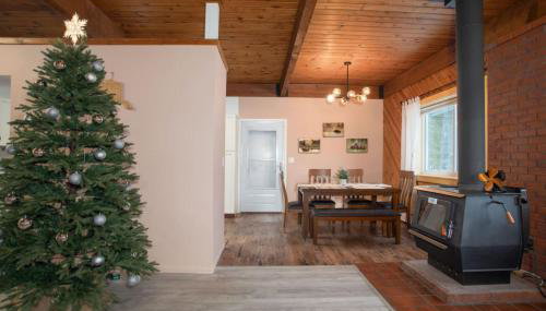 Fly Away Home with Aurora Views - Foto 1