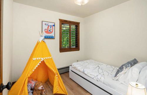 European White Castle on Lake Desire Private Dock - Foto 24