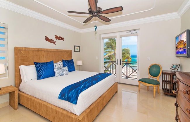 Blue Water Villa - Photo 6