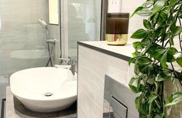 Stunning 1-bedroom annexe flat with own entrance near London - Photo 31