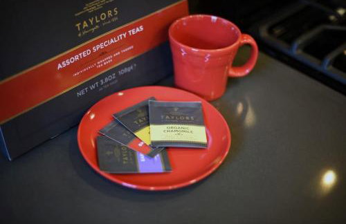 HostWise Stays - Prime Location in Lawrenceville, Exposed Brick 2BR Home - Foto 30