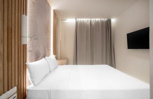 "VILLA INFINITY", Luxury Living by Explore Andros - Photo 14