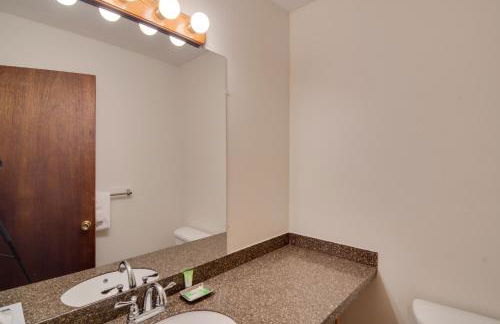 Shuttle to Winter Park Resort! Group Condo with Pool - Foto 17