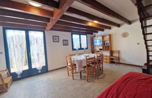 Maison confortable à 250m de la plage avec terrasse et parking - 7 couchages - FR-1-387-89 - Photo 8