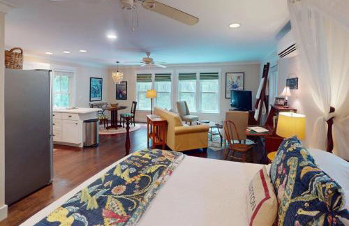 Steps to Riverfront Dtwn Bluffton Studio! - Photo 9