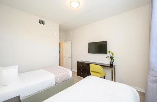 Brand New Modern Vista Cay Reserve Condo - 5008 - Photo 30