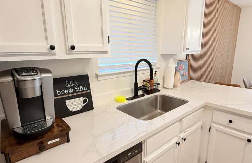 Modern and Cozy 3BR Retreat Perfect for Families or Big Group - Foto 23