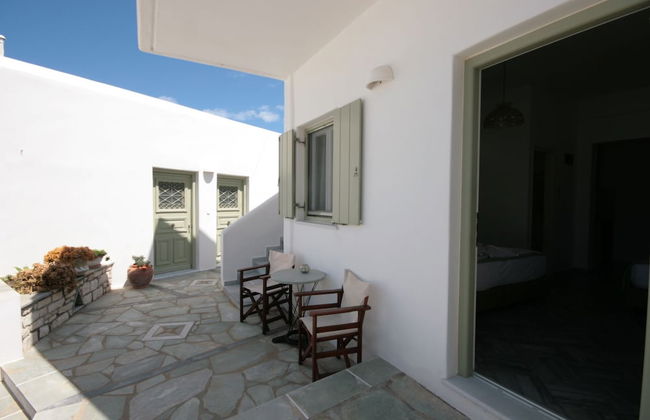 Hara Studios and Apartments - Photo 68