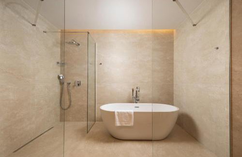 Villa Levita with Pool - Photo 36