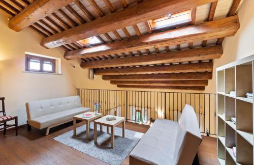 Beautiful Villa in Belforte All'isauro With Swimming Pool - Foto 88