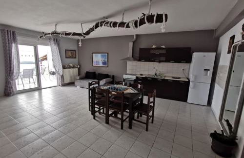 Elli's House - Photo 28