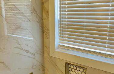 Charming & Spacious 3 bedroom Home near Downtown Ferndale, MI - Foto 10