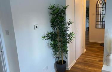 Perfectly situated luxury 2 bedroom apartment - Foto 9