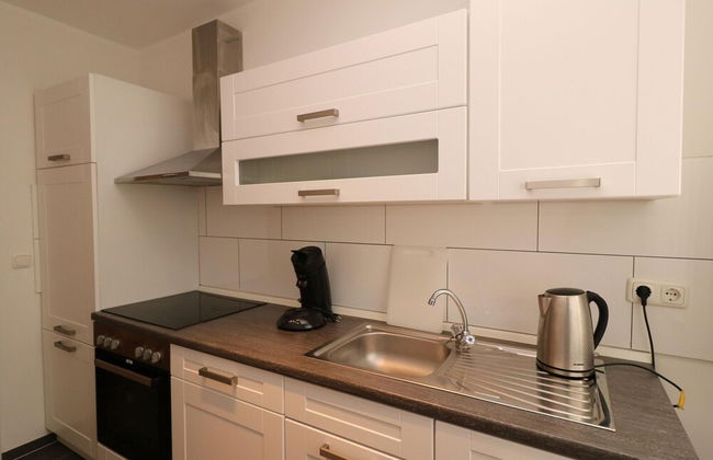 Apartment in Essen With Scenic Terrace - Photo 18