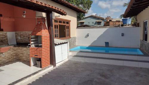 Casa confortável com piscina e churrasqueira - Foto 2