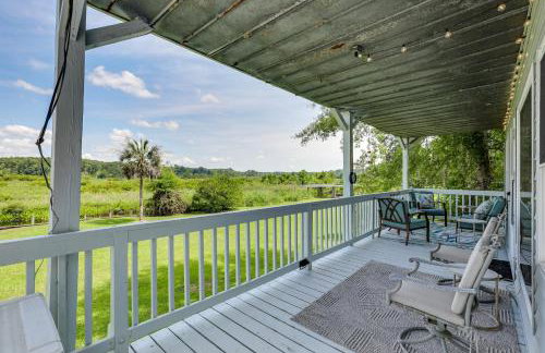 Spacious Riverfront Cottage with Dock in Green Pond! - Foto 27
