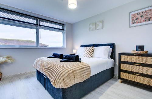 Modern 2 Bed in High Wycombe by ARP Homes, Ideal for Families or Business, Free Parking - Foto 48