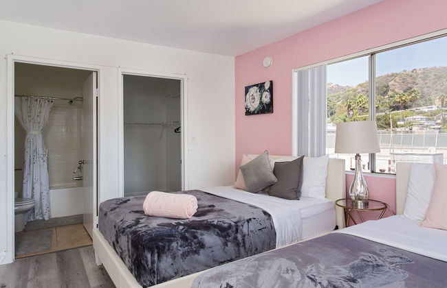 Luxurious 2BD & Den Hollywood Apartment - Foto 14