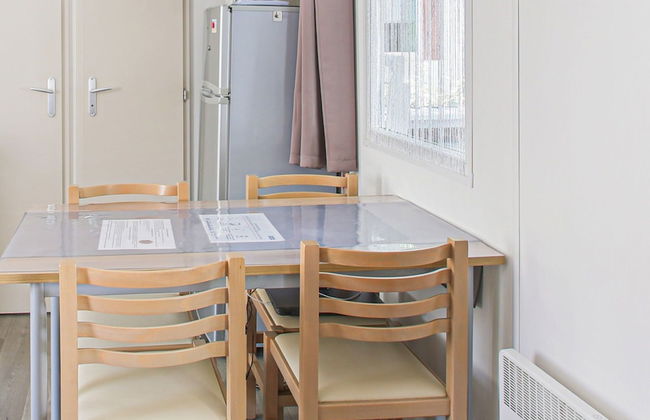 Appealing Mobile Home in Saint Jean de Monts - Photo 23