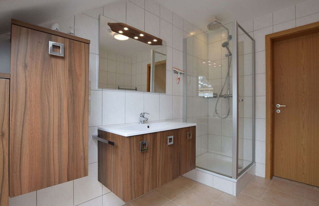 Lakeview Stay in Vielsalm - Photo 8