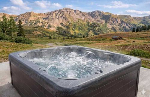 Perfect Family Mountain Getaway with Sauna & Hot Tub - Foto 4