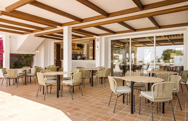 Hotel ILUNION Menorca - Photo 47