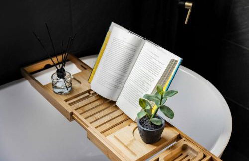 Riverside Rose Cabin: Luxe*LogCabin*MtnView*Sleeps12*Secluded*Shenandoah - Foto 27