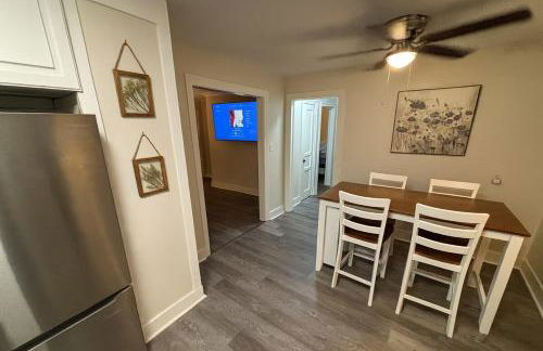 Close-to-Everything Midtown Cottage - Foto 27