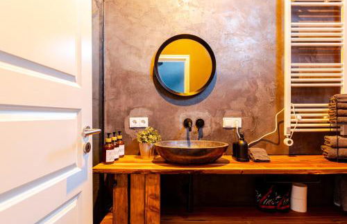 Bahnhofsromantik trifft Luxus - Alter Bahnhof von Kruft - Foto 32