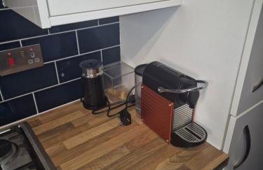 LUXURY One BEDROOM FLAT - Photo 19