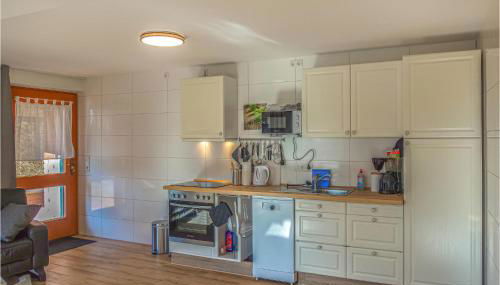 Nice Apartment In Loxstedt With Kitchen - Foto 5