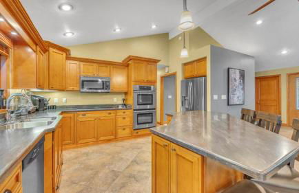 Beautiful private home in the woods BONUS Hot Tub - Foto 25