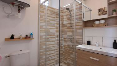 La Bohème, Studio, Proche Gare SNCF, Netflix - Foto 2, Shower